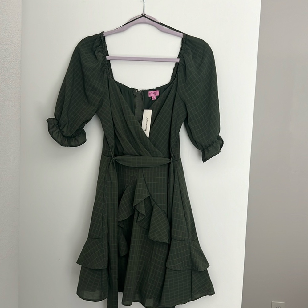 Francesca’s dress NEW WITH TAGS